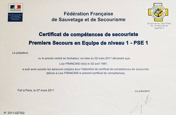 Certificat de secoursiste de Lise français